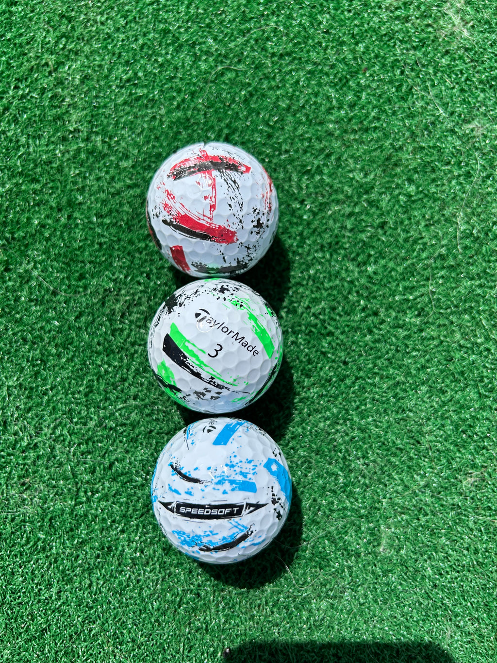 Value Pack - 12x 'Lost & Found' TaylorMade Balls PLUS a Glove